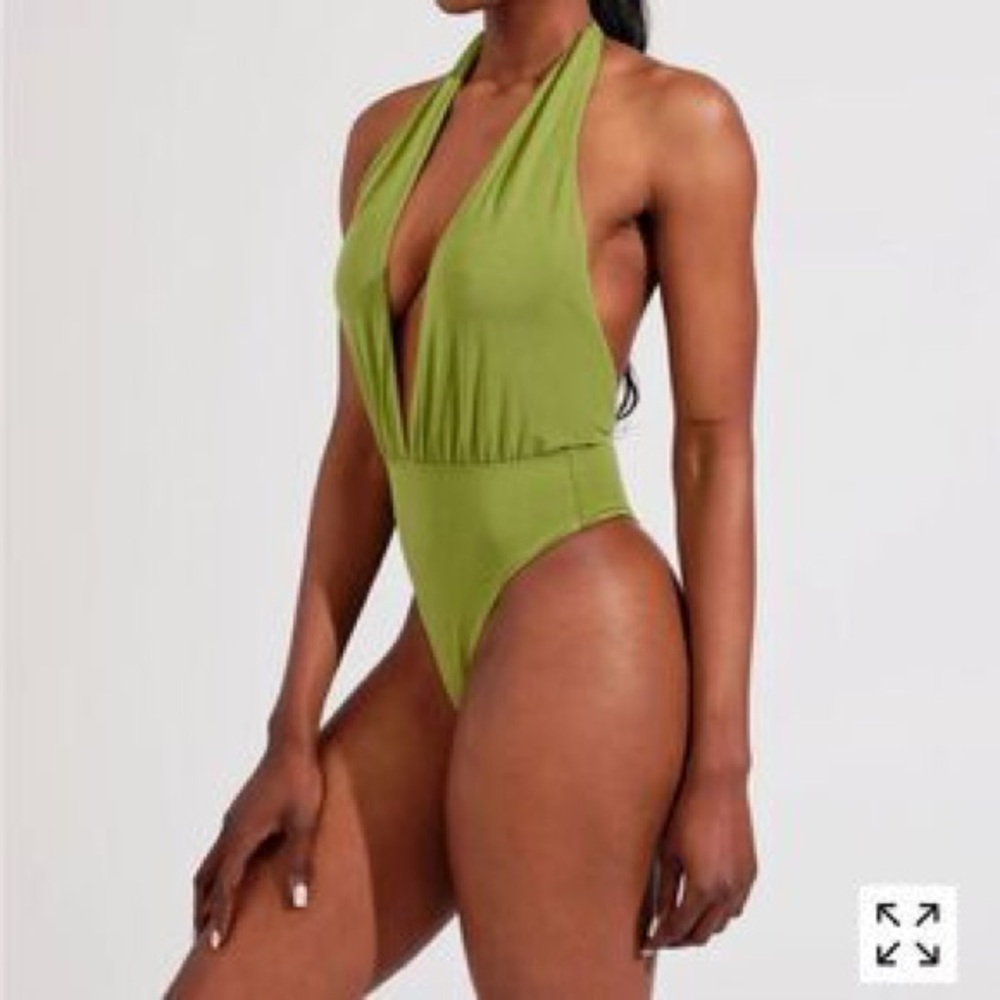 Buffbunny Hottie Halter bodysuit - like NEW